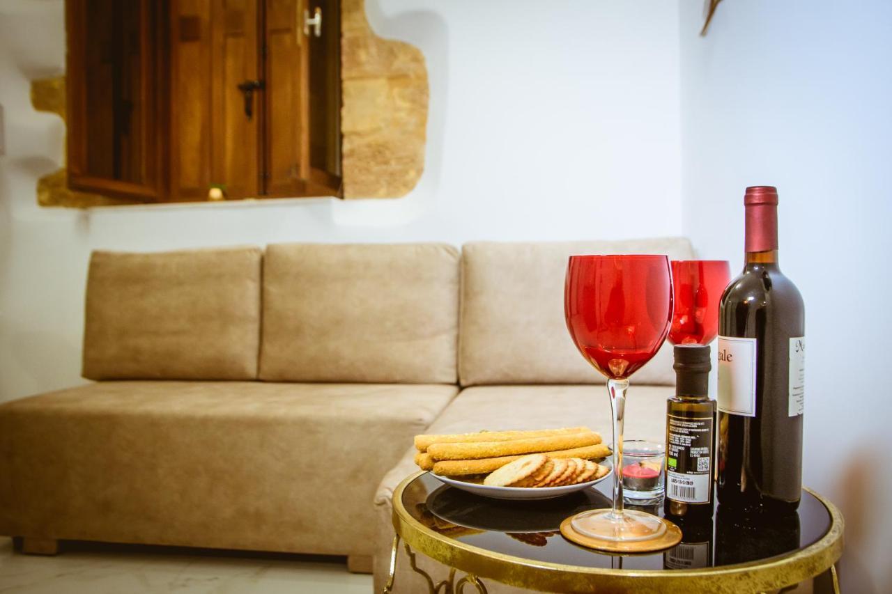 Konmari Boutique Suites Hanya Dış mekan fotoğraf